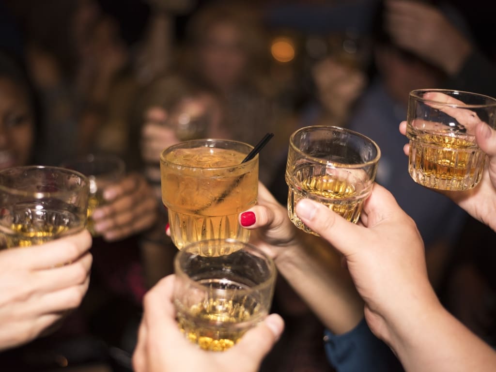 alcohol in travelers